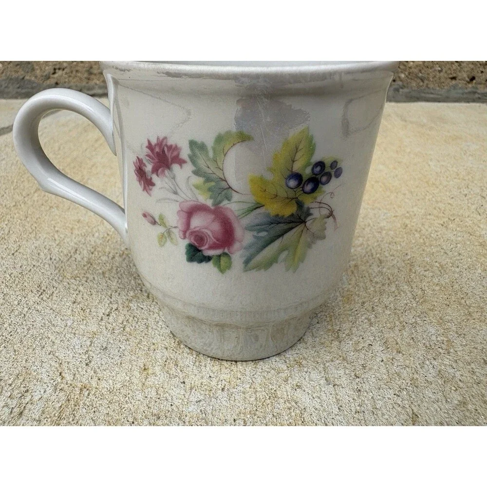 Vintage 1950-70s USSR Russian Dulevo Dulyovo Porcelain Glazed Demitasse Cup 6 oz